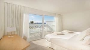 Side View Star Prestige Room